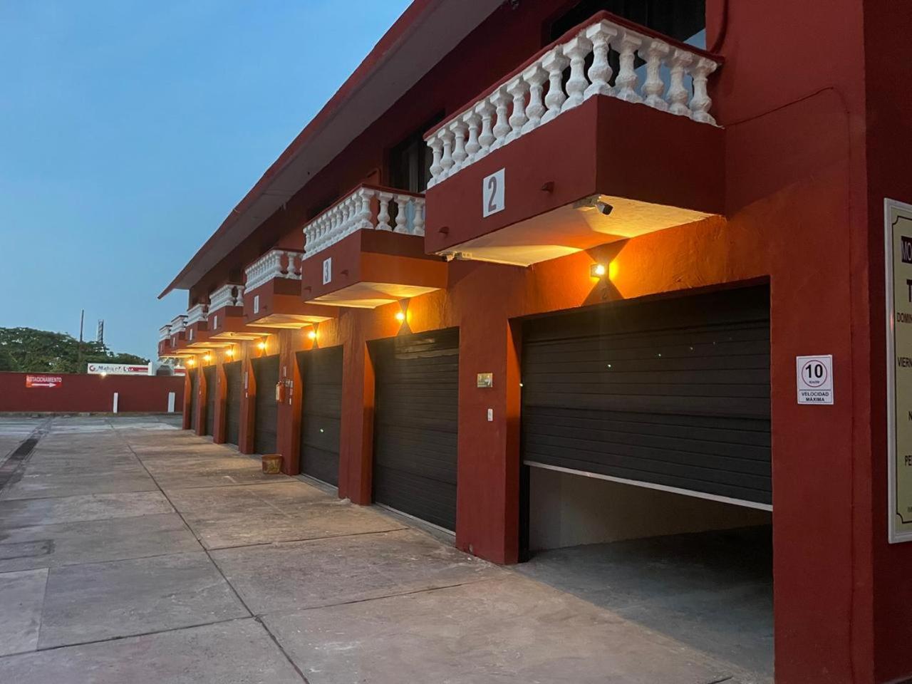 Auto Hotel Monte Carlo Veracruz Exterior photo